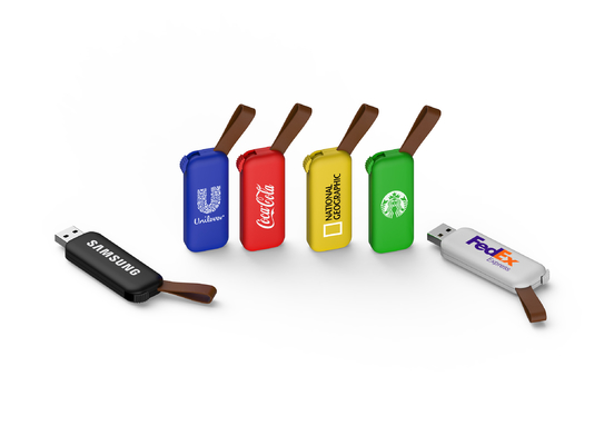 توشيبا بلاستيك USB ستيك وصل ولعب الأسود ذاكرة كاملة تصنيف 8-15MB / S سرعة القراءة