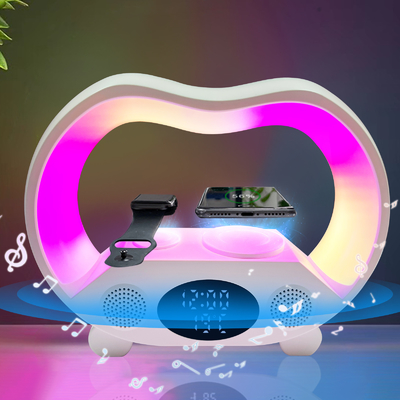 مكبر صوت شحن سريع 15W شاحن لاسلكي مع أضواء ملونة ومواد Bluetooth ABS