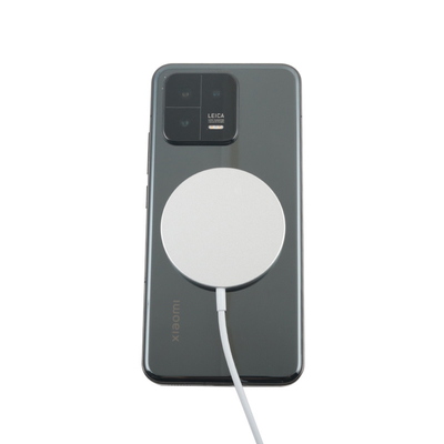 أجهزة تمكنها من تشغيل Qi ABS / Metal Multifunction الشاحن اللاسلكي مع دعم OEM Box والتوافق العالي