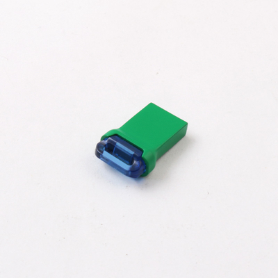 محرك أقراص فلاش USB 3.0 معدني صغير الحجم باللون الأخضر مع شريحة فلاش من الفئة A