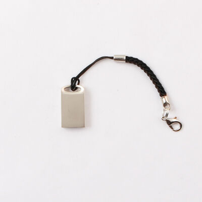 معدن USB مع حلقة مفاتيح معدنية محرك فلاش USB شعار ليزر اتبع التصميم المخصص