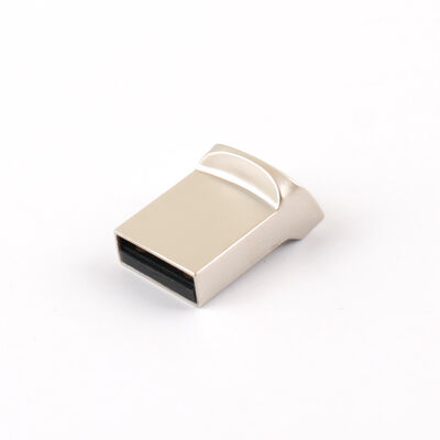 السلع الكبيرة × 5-7 أيام محرك أقراص USB معدني يقدم سرعة الكتابة 8-15MB S سرعة القراءة 13-20MB S جهاز نقل البيانات