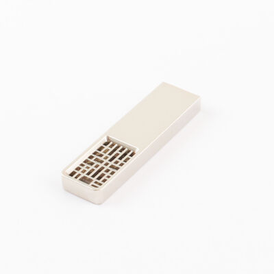سرعة الكتابة 2.0 سرعة 5-10MBs محرك أقراص USB فلاش معدني مرخصة لوغو USB قراءة 2.0 سرعة 8-15MBs جهاز تخزين دائم