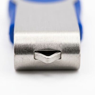 ذاكرة كاملة متدرجة عصا USB بلاستيكية مع مؤشر LED وقدرات الذاكرة 1G 2G 4G 8G 16G 32G 64G 128G 256GB 512GB