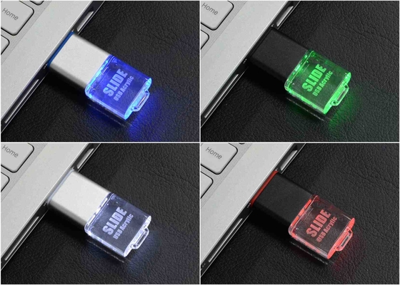 حفر شعار مصدر ضوء كريستال USB عصا Oem Odm