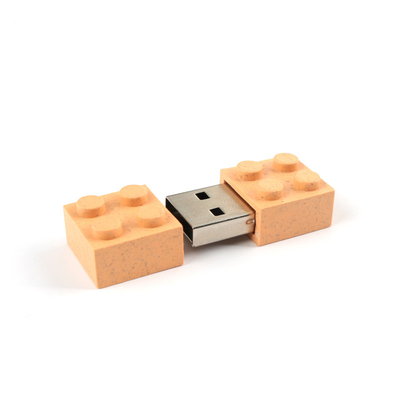 عدة أجهزة أخرى من نوع USB