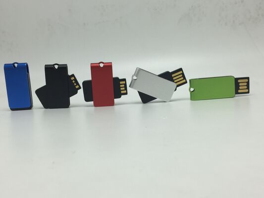 محرك فلاش USB معدني مقاوم للماء على شكل رصاصة، تصميم متين وصغير الحجم يوفر حماية للبيانات وسهولة الحمل