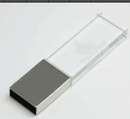 العصا الأكريلية USB تقدم سرعة نقل البيانات تصل إلى 5 جيجابايت في الثانية حزمة مخصصة تضمن الوصول السريع إلى البيانات