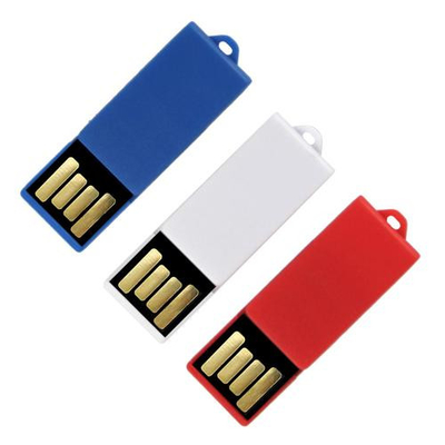 محرك فلاش USB محفور بالليزر بلاستيك 2.0 3.0 ذاكرة كاملة 64 جيجا بايت 128 جيجا بايت 15 ميجا بايت / ثانية