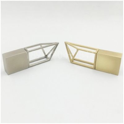 OEM ليزر طباعة شعار محرك أقراص فلاش USB معدني منشوري 2.0 اجتاز اختبار H2