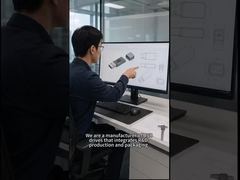 الشركة المصنعة لمحرك أقراص فلاش USB، يمكنها فتح القالب باتباع التصميم والشعار المخصصين